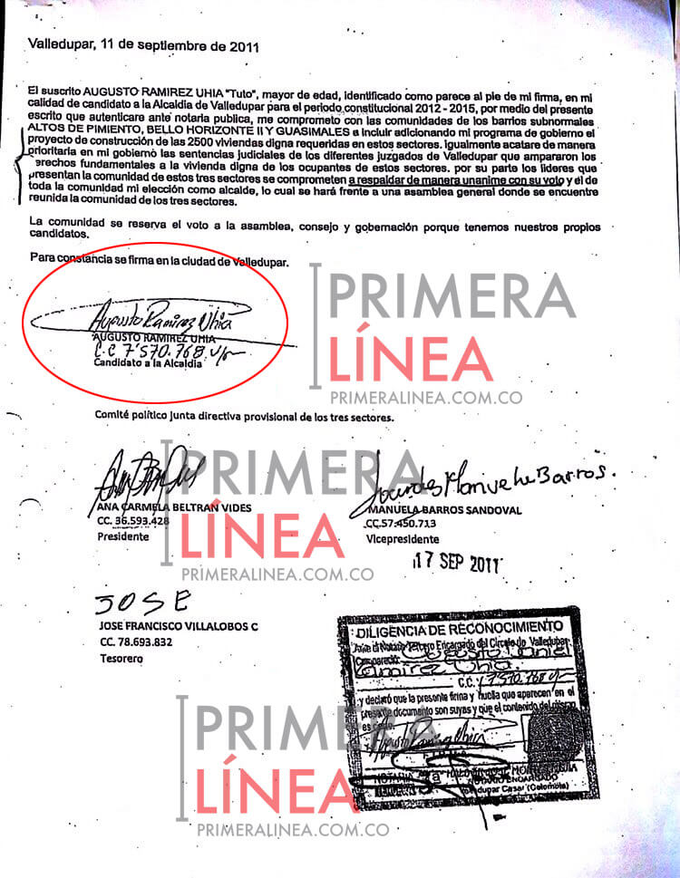 Documento donde Augusto Ramírez Uhía se compromete a entregar casas a cambio de votos.