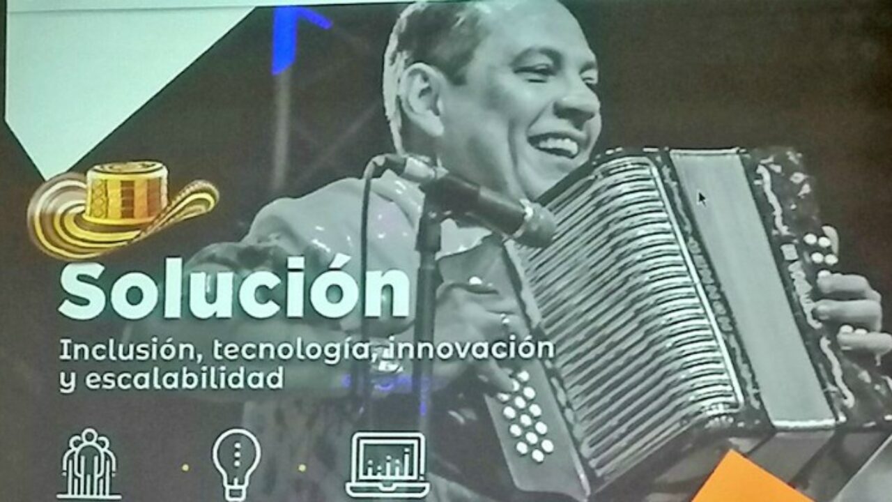 'Cocha' Molina lanza novedosa plataforma para enseñar a tocar acordeón en  línea - Primera Linea