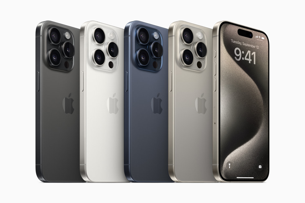 Apple-iPhone-15-Pro-lineup-color-lineup-geo-230912_big.jpg.large
