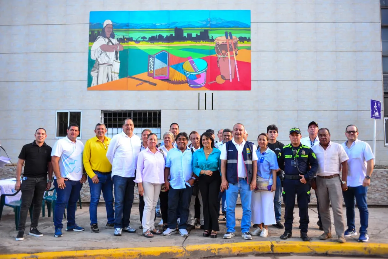 ESCULTURA LÃ_NEA NEGRA TERMINAL_ALCALDÃ_A DE VALLEDUPAR (1)