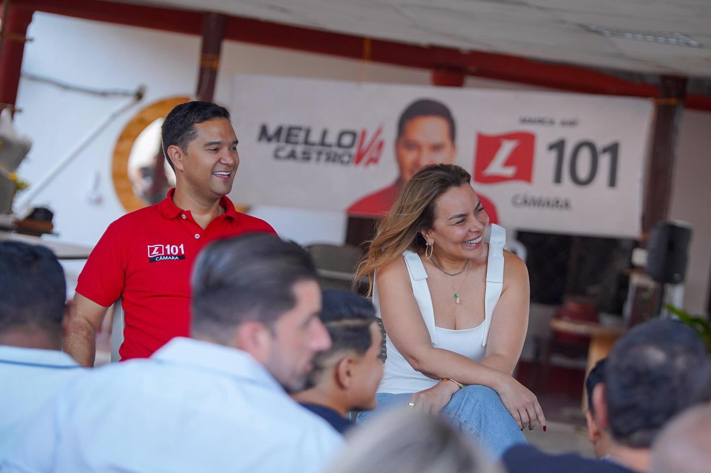 VIVIANA MONSALVO - MELLO CASTRO (1)