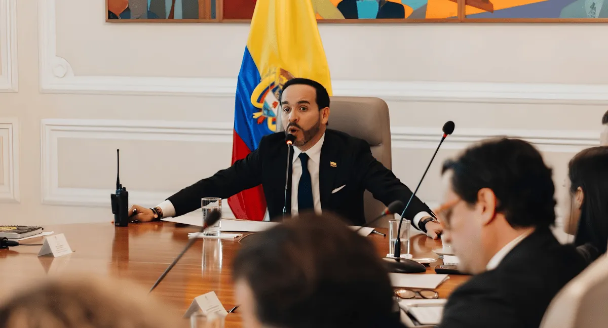 abelardo-de-la-espriella-presidente-de-colombia-anuncia-conversaciones-con-el-fmi-20260927-201956_20260927_201956