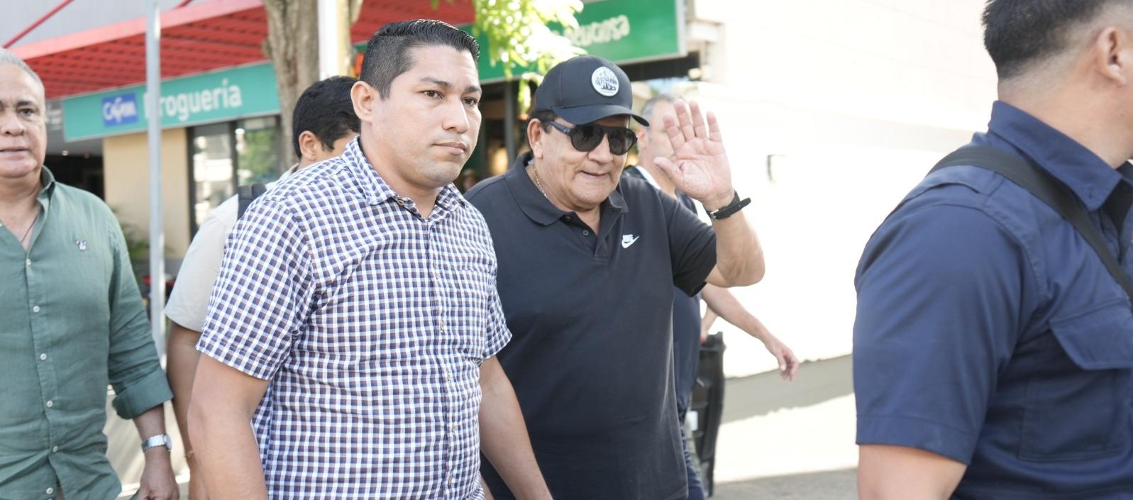 Poncho Zuleta llegando a la Iberoamericana
